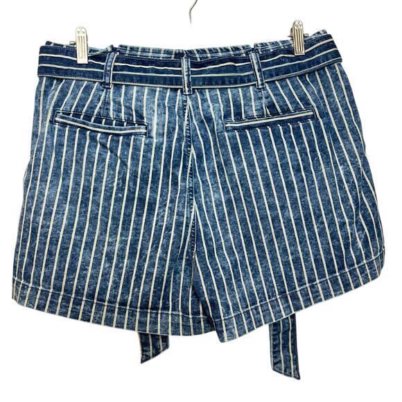 American Eagle Shorts Size 14 Striped Shorts Blue White Removable Tie Belt - Picture 2 of 8